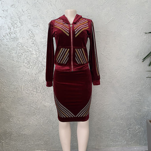 Conjunto de Falda y Chaqueta con Capucha de Terciopelo Dorado Africano - Image 7