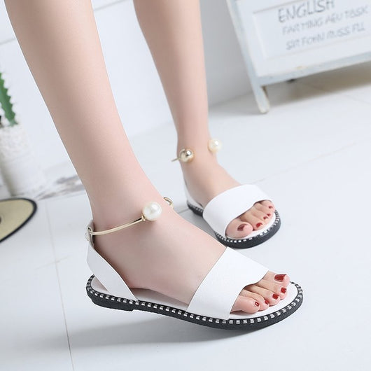Sandalias Cómodas con Hebilla Perla de Suela Plana - Estilo Coreano Casual para Mujer - Image 7