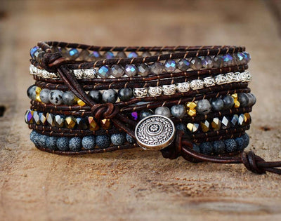 Pulsera Bohemia de Ágata Negra Tejida a Mano con Cuentas y Cuero Multicapa - Image 4