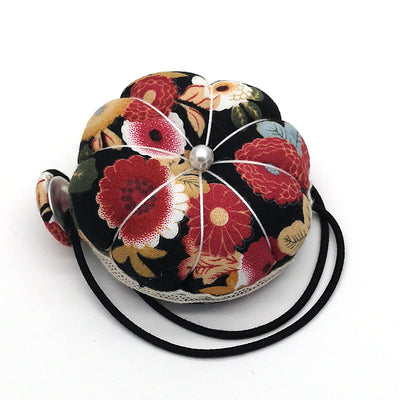 Alfiletero de Muñeca Dual con Diseño de Calabaza - Accesorios de Costura Europeos - Image 10