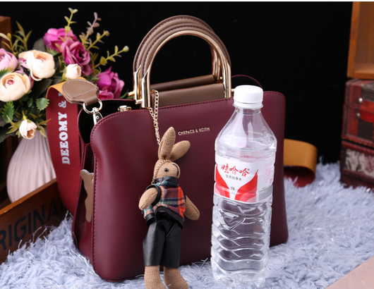 Bolsa de Cuero Auténtico para Mujer - Estilo Trendy Messenger Ejecutiva - Image 15