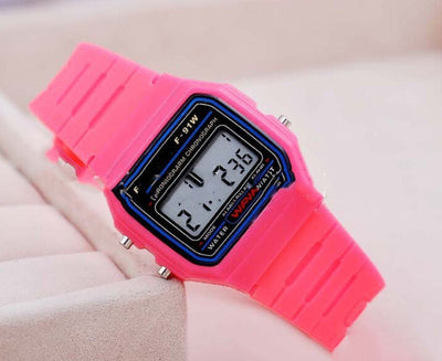 Reloj Digital Ultra Delgado Dorado y Plateado con LED F91W - Image 3