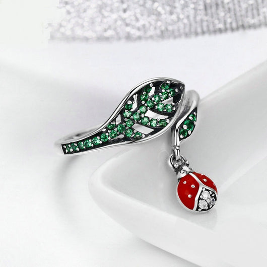 Anillo Mariquita Personalidad - Joya Delicada y Significativa - Image 4