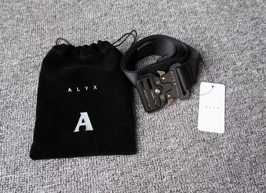 Cinturón Industrial de Metal con Hebilla Estrella - Unisex Moda Contemporánea - Image 14