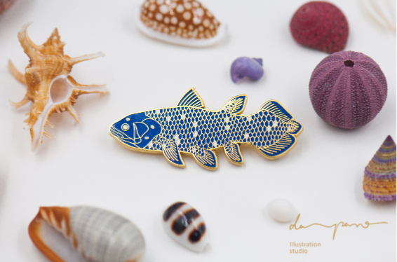 Broche Paleontologia Design Original - Joia de Museu Marinha Ideal para o Dia dos Namorados