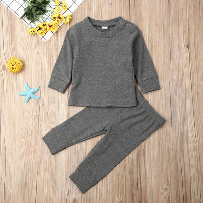 Pijama Infantil de Manga Larga con Diseño de Tiras - Conjunto Cómodo para Casa - Image 9