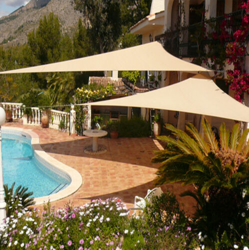 Vela de Sombra Triangular Impermeable con Protección UV para Exterior - Image 7