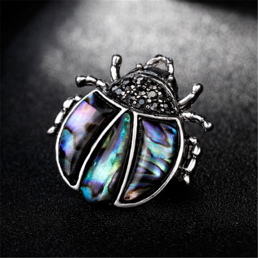 Broche Mariquita de Plata Antigua con Cristales de Siete Puntas - Accesorio Versátil Unisex - Image 3