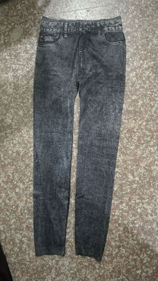 Leggins Ajustados Efecto Denim con Estampado Copo de Nieve - Image 9
