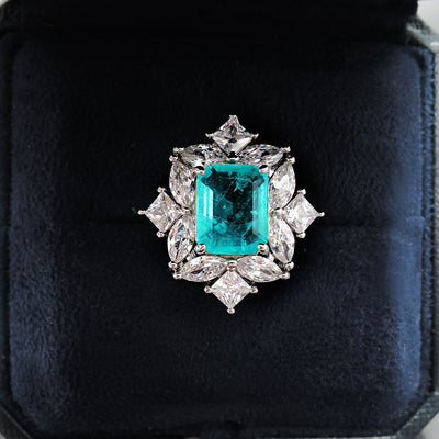 Anillo Paraíba y Esmeralda con Simulación de Diamantes - Image 8