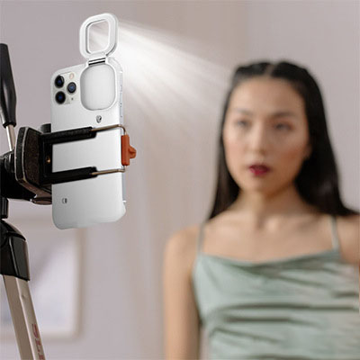 Funda iPhone 12 con Luz LED Anillo para Selfies y Transmisión en Vivo - Image 10