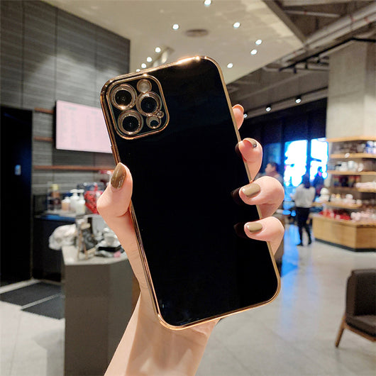 Funda Elegante Chapada en Oro con Rayas de Silicona - Image 8