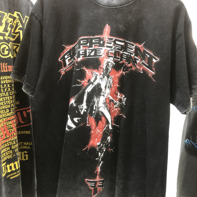 Camiseta Hip-hop Vintage Desgastada Suelta de Algodón para Hombre - Image 3