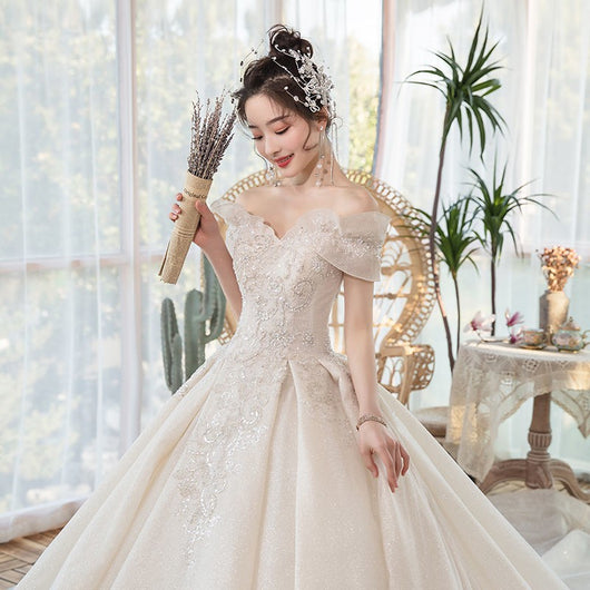 Vestido de Novia Asimétrico Hada Bosque con Cola Estrellada - Image 2