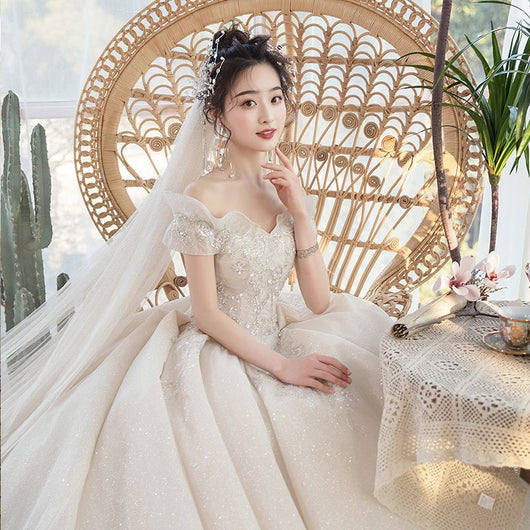 Vestido de Novia Asimétrico Hada Bosque con Cola Estrellada