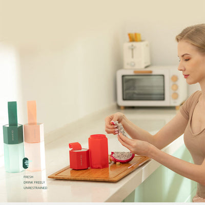 Exprimidor Portátil Eléctrico Mini con Carga USB - Vaso Creativo - Image 12