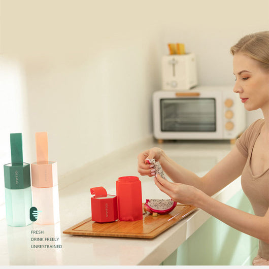 Exprimidor Portátil Eléctrico Mini con Carga USB - Vaso Creativo - Image 12