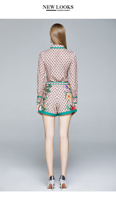 Conjunto de Dos Piezas Estilo Europeo: Camisa con Solapa y Short Cintura Alta - Image 10