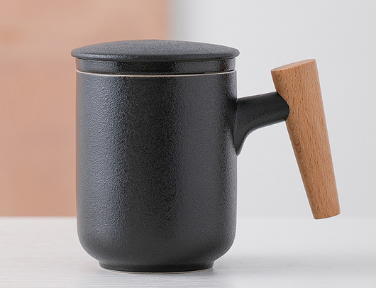 Taza de Cerámica para Oficina con Filtro y Tapa Integrada - Image 2