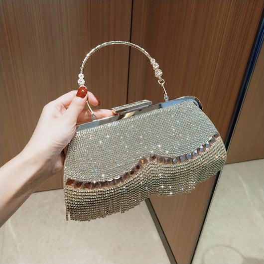 Vestido de Noche Elegante Asimétrico con Bolso Bandolera - Image 2