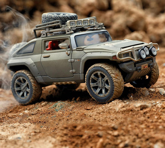Modelo a Escala Hummer H2 Todoterreno en Aleación Coleccionable - Image 6