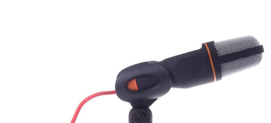 Micrófono Alámbrico con Soporte Clip para PC - Chateo, Canto y Karaoke - Image 3