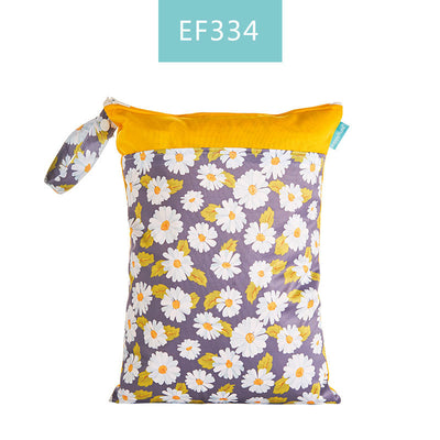 Bolsa Impermeable Reutilizable para Pañales y Artículos de Bebé - Image 25