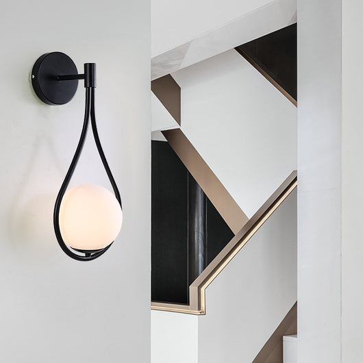 Lámpara LED de Pared Nórdica para Dormitorio - Diseño Dorado Elegante - Image 2