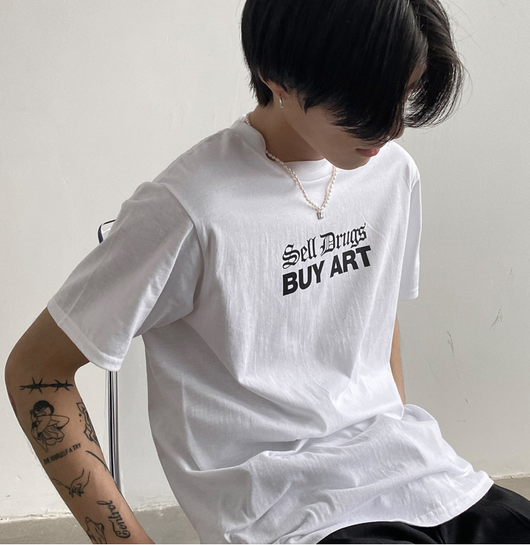 Camiseta Personalizada de Algodón con Estampado de Letras para Hombre y Mujer - Image 9