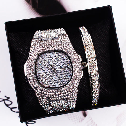 Juego de Reloj de Moda Diamond Hot con Pulsera para Hombre y Mujer - Image 14