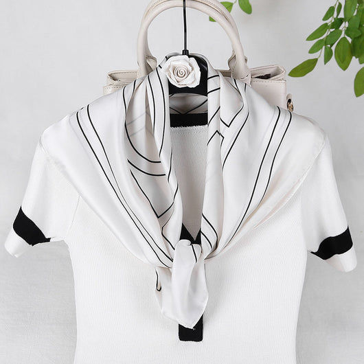 Pañuelo de Seda Estampado Profesional - Diseño Elegante y Versátil - Image 10