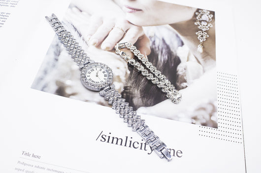 Reloj de Pulsera Diamante para Mujer con Juego de Accesorios de Moda - Image 13