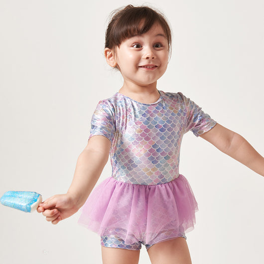 Traje de Baño Enterizo con Falda para Niños - Protección Solar en Aguas Termales
