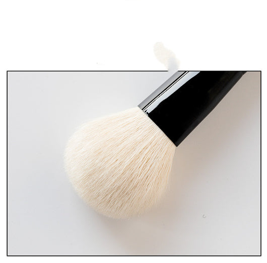 Brocha BB Portátil de Precisión para Maquillaje - Image 13
