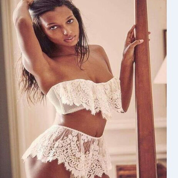 Conjunto Sexy de Short con Encaje y Envolvente para uso en Ecuador