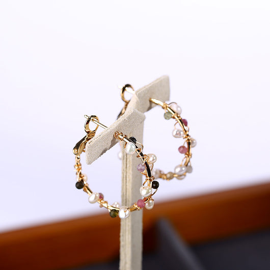 Aretes de Aro Pequeño con Perla Entrelazada - Image 7