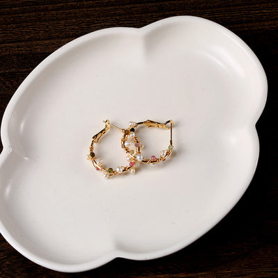 Aretes de Aro Pequeño con Perla Entrelazada - Image 5