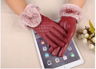 Guantes de Invierno con Pompón de Piel Sintética y Pantalla Táctil - Image 7