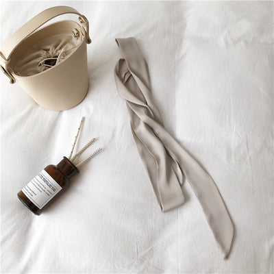 Pañuelo de Seda Pura Angosto - Diseño Minimalista Versátil - Image 8