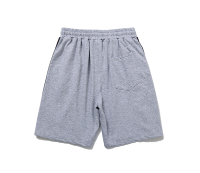 Shorts Casuales con Detalles de Oso y Costuras en Contraste - Image 5