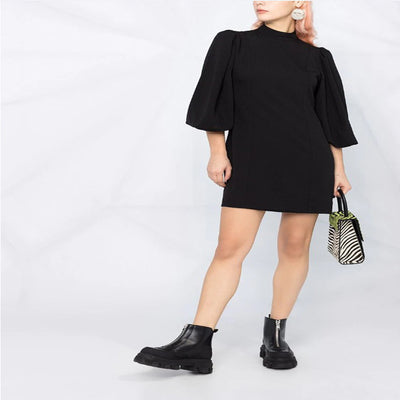 Esmoquin Negro para Dama con Mangas Abullonadas - Image 6