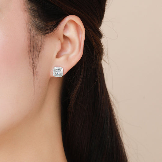 Aretes de Zirconia Cuadrados con Brillo Diamante - Image 2