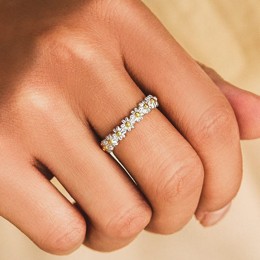 Anillo Flor Silvestre - Diseño Delicado y Romántico - Image 2