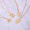 Collar Clavícula de Titanio Acero Chapado en Oro 18K con Superficie Texturizada Griega