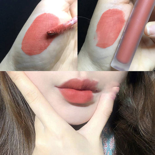 Gloss Labial Mate Terciopelo Color Té con Leche - Fórmula Larga Duración
