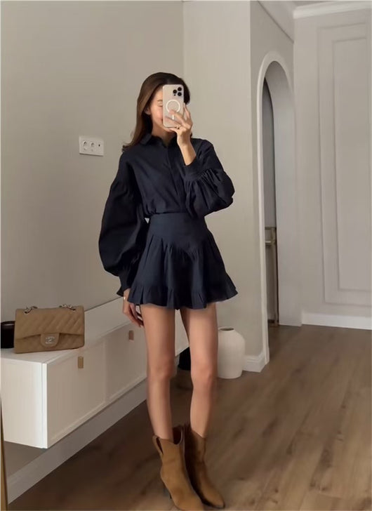 Conjunto Ejecutivo Falda Tableada con Blusa de Mangas Voluminosas - Image 11