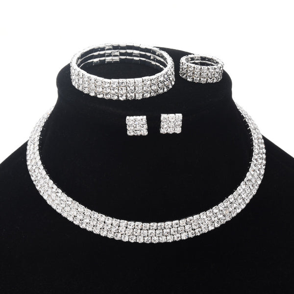 Collar Multicapa con Garras de Diamante y Perlas - Juego de Cuatro Piezas - Image 2