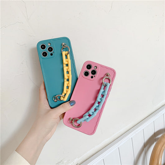 Funda iPhone con Cadena de Colores Pastel - Compatible con iPhone 11 Pro Max, 12 Pro Max, XS Max y más