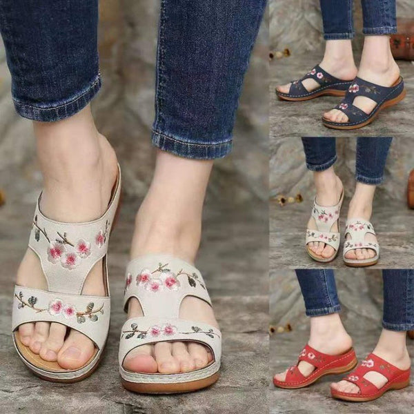Sandalias Tipo Cuña con Bordado Floral para Mujer Talla Grande