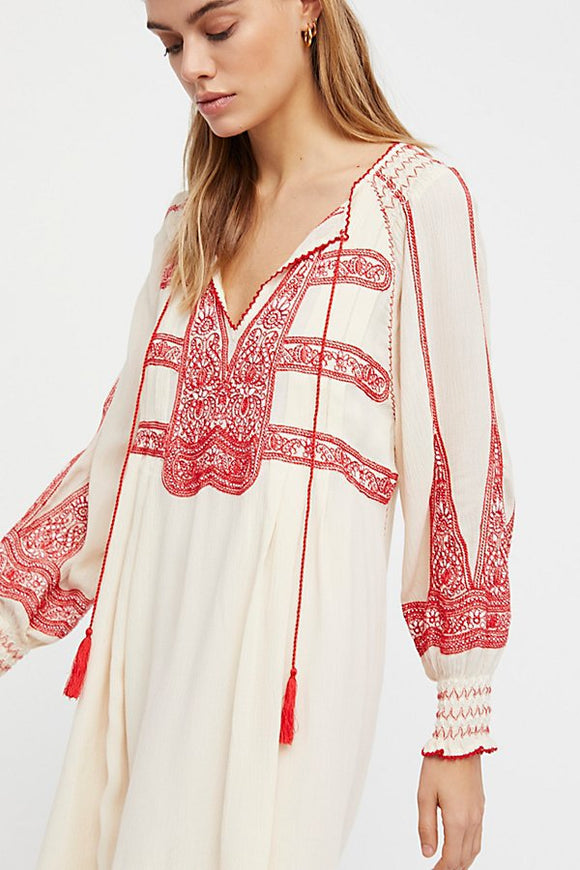 Vestido Elegante Miya com Decote V e Detalhes Bordados